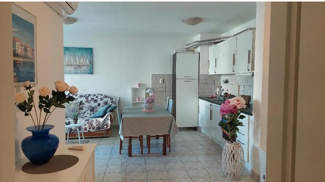 شقة Apartman Dubrovacka سبليت