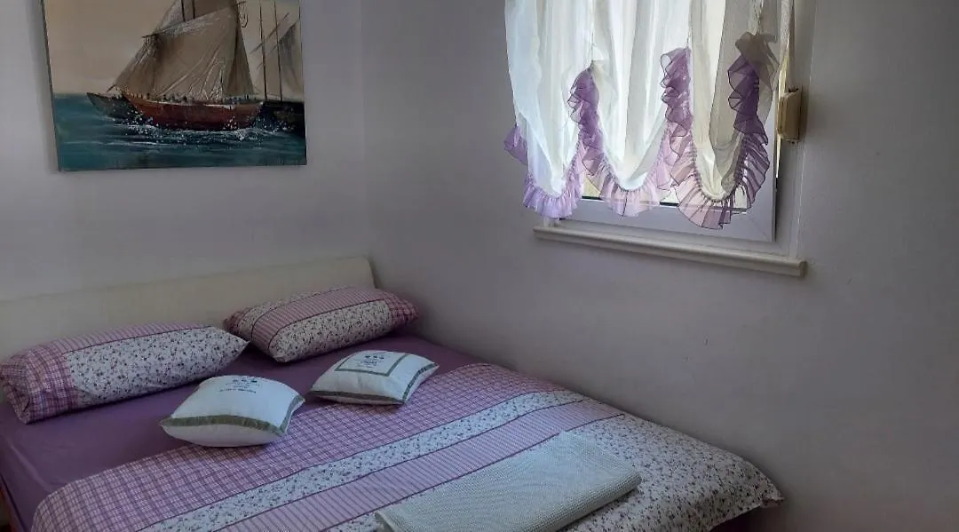 Apartman Dubrovacka سبليت شقة