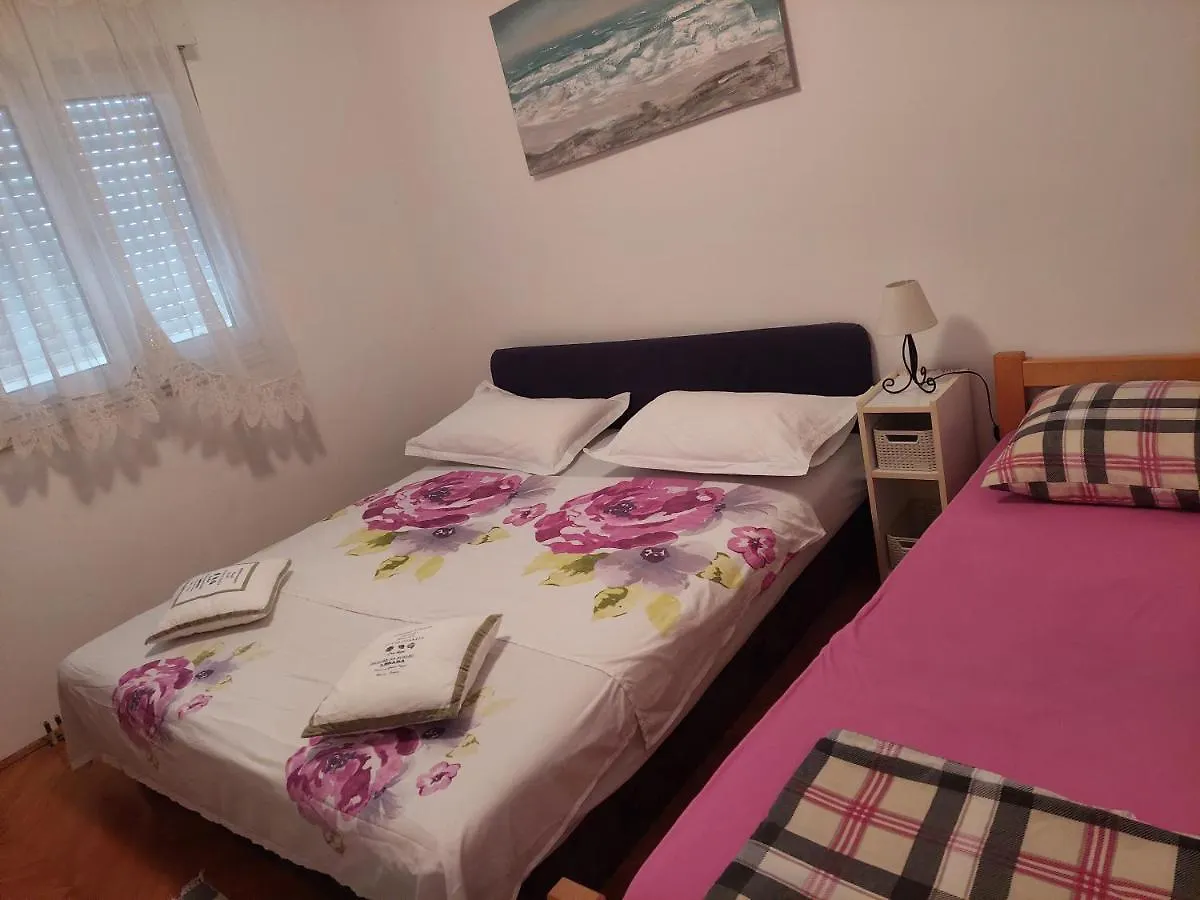 شقة Apartman Dubrovacka سبليت كرواتيا